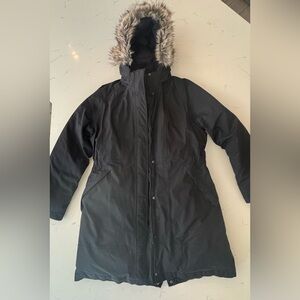 The North Face Women’s Arctic Parka XL – Insulated Waterproof Down Winter Coat